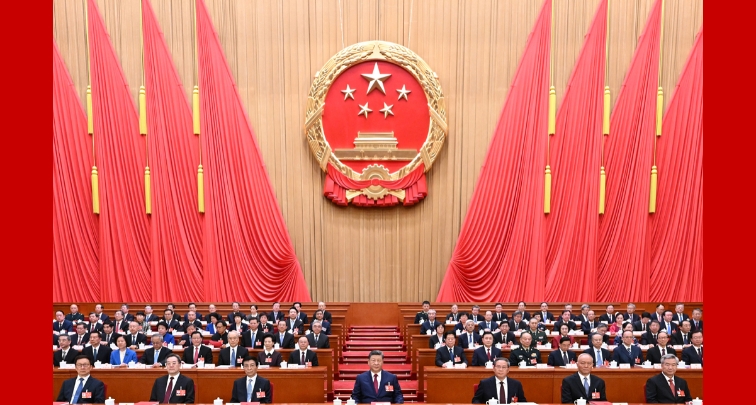 В Пекине состоялось заключительное заседание 4-й сессии ВСНП 14-го созыва